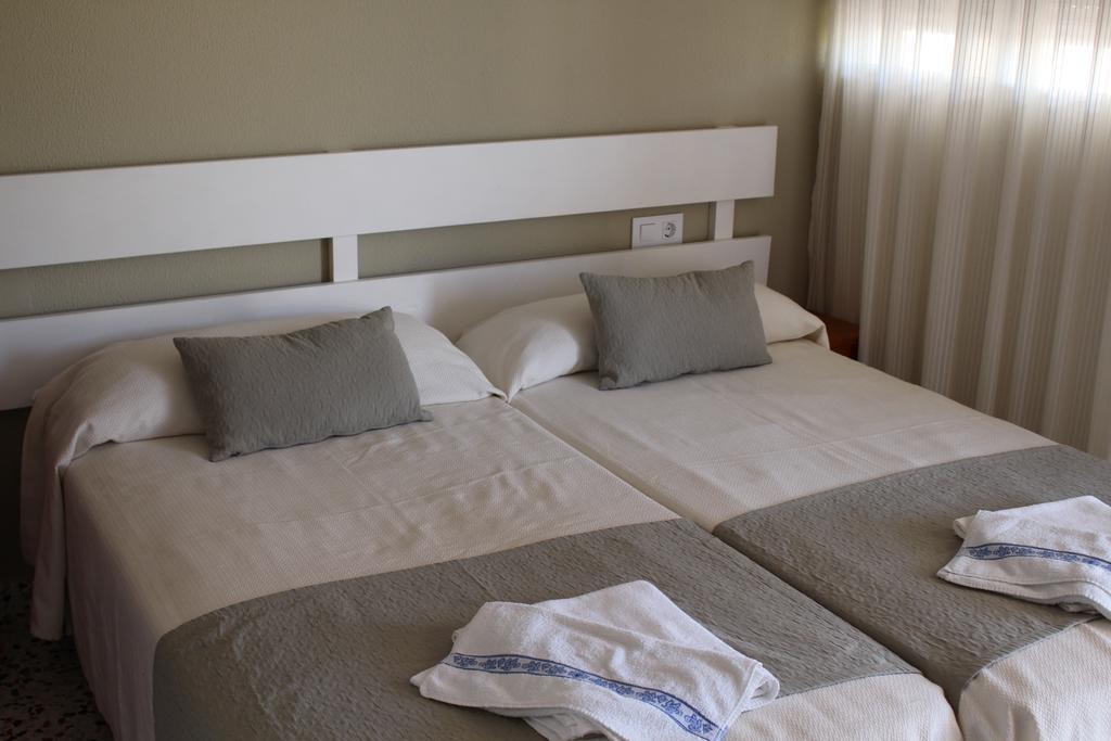 Apartamentos Bolonia Paraiso Экстерьер фото