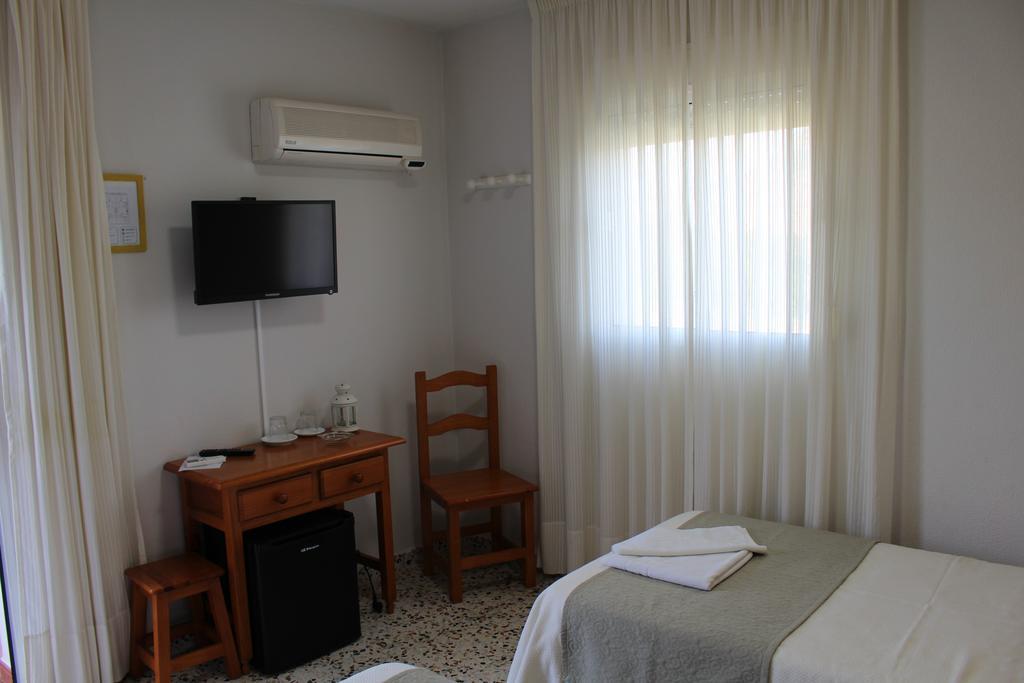 Apartamentos Bolonia Paraiso Экстерьер фото