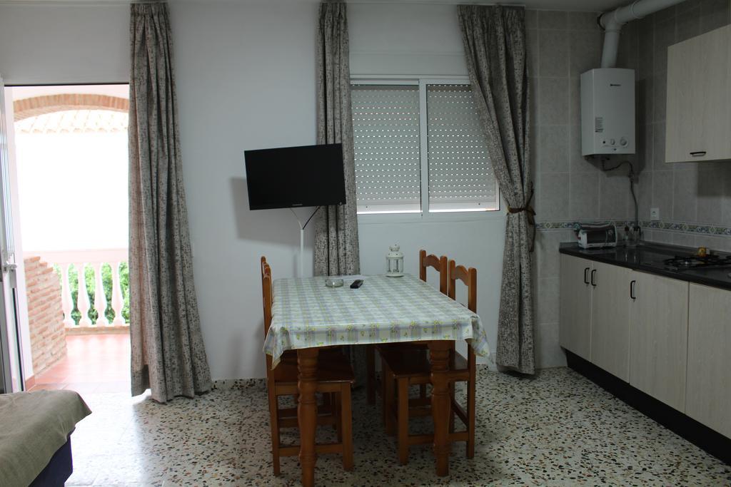 Apartamentos Bolonia Paraiso Экстерьер фото